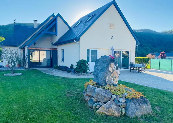 Chez Pat Et Olive - 4 Personnes- Bagneres De Bigorre *